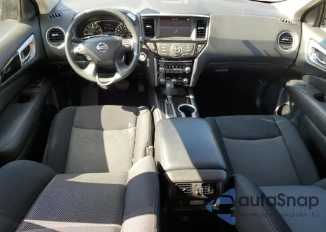 2018 Nissan Pathfinder S z USA, uszkodzony, nr VIN 5N1DR2MM9JC632832